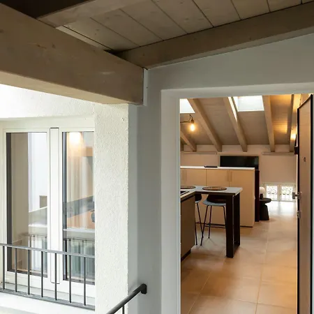 Palais Bernadette 아파트호텔 파르마