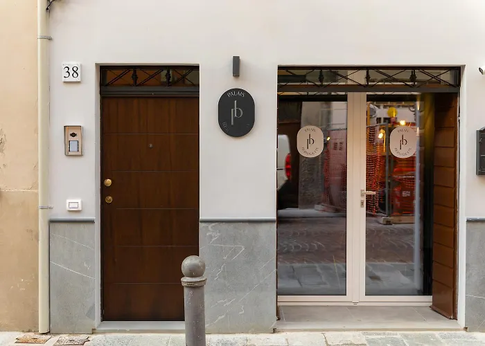 Palais Bernadette Aparthotel