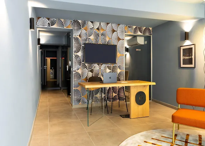 Aparthotel Palais Bernadette 4*