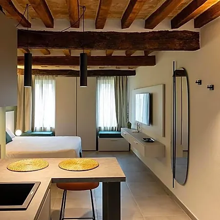 Palais Bernadette Aparthotel 4*