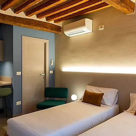 Palais Bernadette Aparthotel 4*