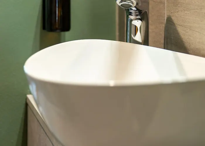 Palais Bernadette Aparthotel Parma